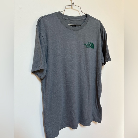 NWOT The North Face Crown Shyness Tee Size Medium - Picture 4 of 12